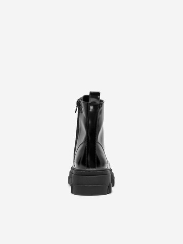 Stivaletto stringato 'ONLTOLA-16' di ONLY in nero