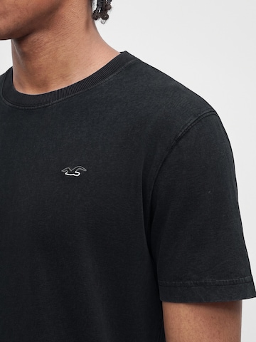 HOLLISTER Футболка в Черный