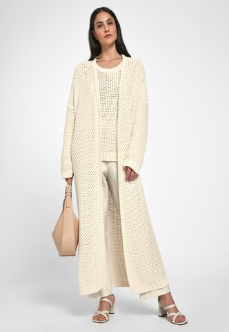 Laura Biagiotti Roma Knit Cardigan in Beige