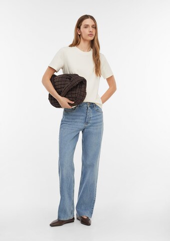 COMMA Shoulder Bag in Brown: front