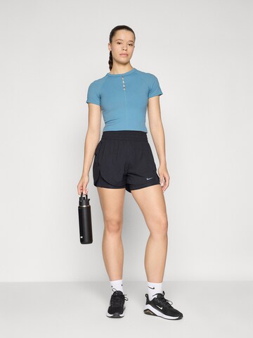 T-shirt fonctionnel 'ONE' NIKE en bleu