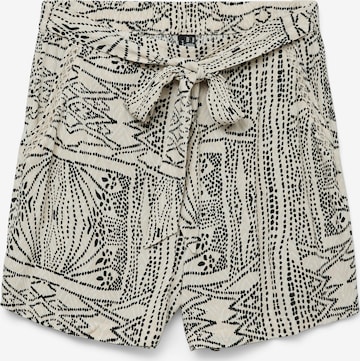 VERO MODA Regular Shorts 'VMMenny' in Beige: Vorderseite