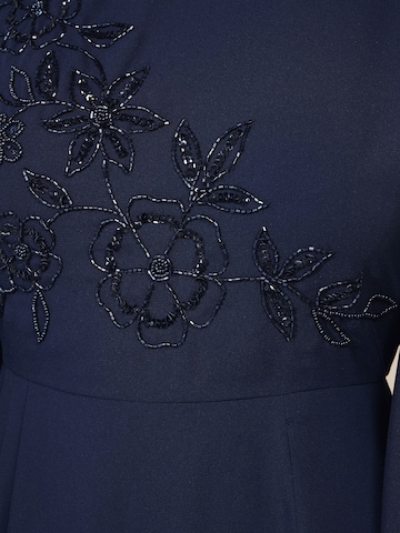 Friends Like These Kleid in Blau