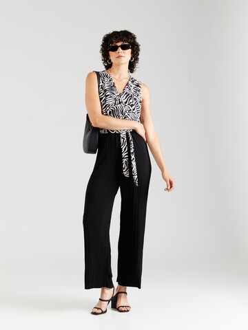 Hailys Jumpsuit 'Li44la' in Schwarz