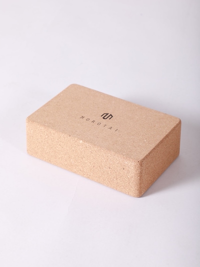 MOROTAI Bloc de yoga 'JIZOKU' en beige, Vue avec produit