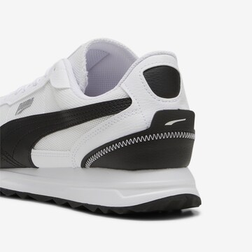 Baskets basses 'Road Rider' PUMA en blanc