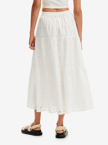 Desigual - Falda en blanco