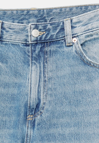 Pull&Bear Loose fit Jeans in Blue