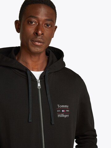 TOMMY HILFIGER Кофта на молнии в Черный