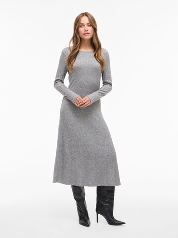 Robes en maille 'VIDansa' VILA en gris