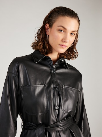 Koton Prehodna jakna | črna barva