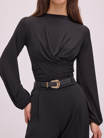 Camicia da donna 'Draped Blouse' di Touché Privé in nero
