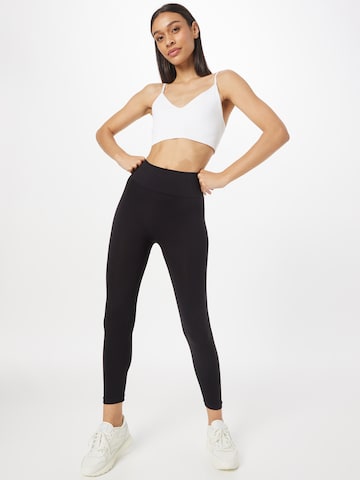 Skinny Leggings di Nasty Gal in nero