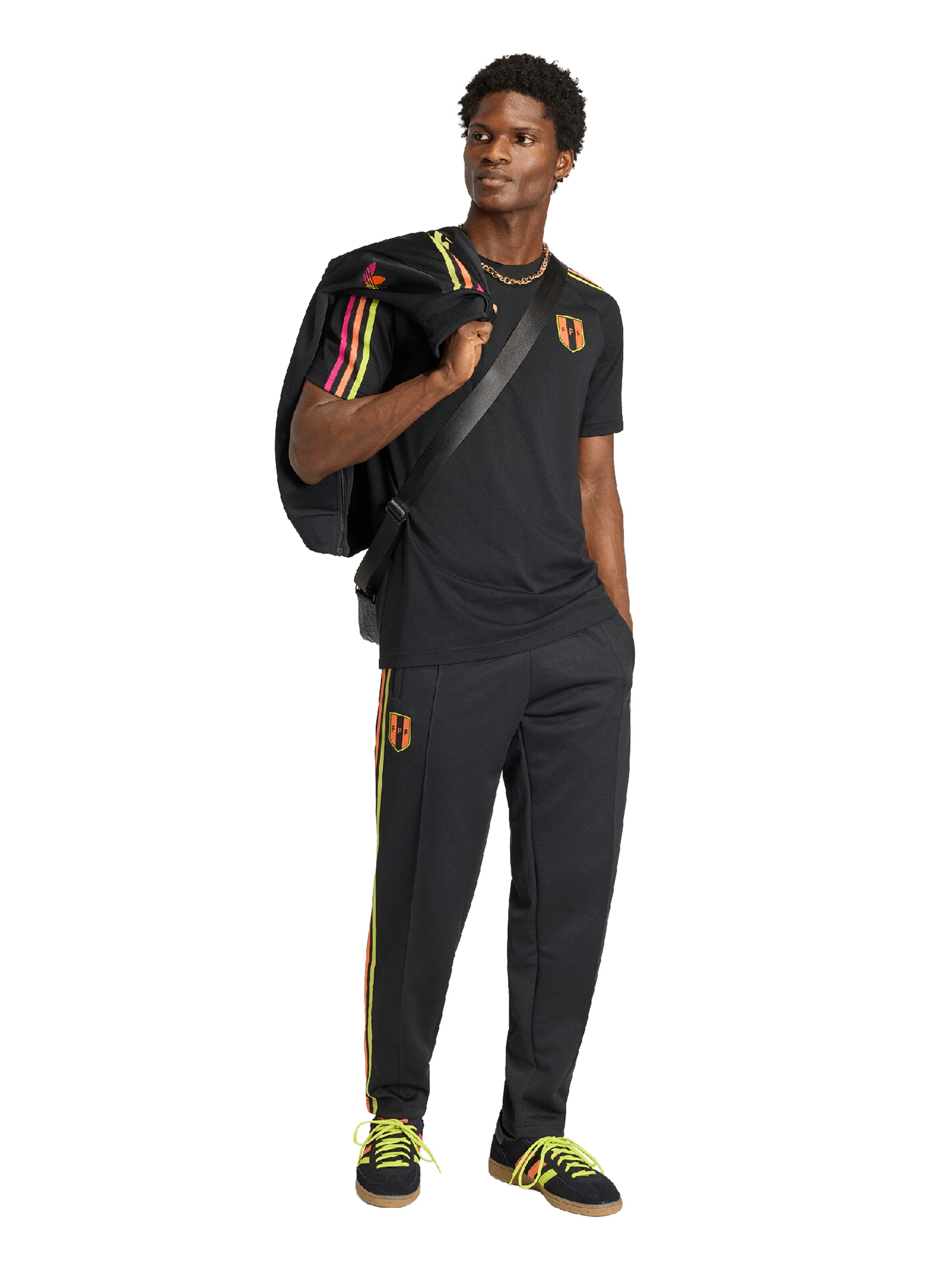 Bluză cu fermoar sport 'Peru' de la ADIDAS PERFORMANCE pe negru