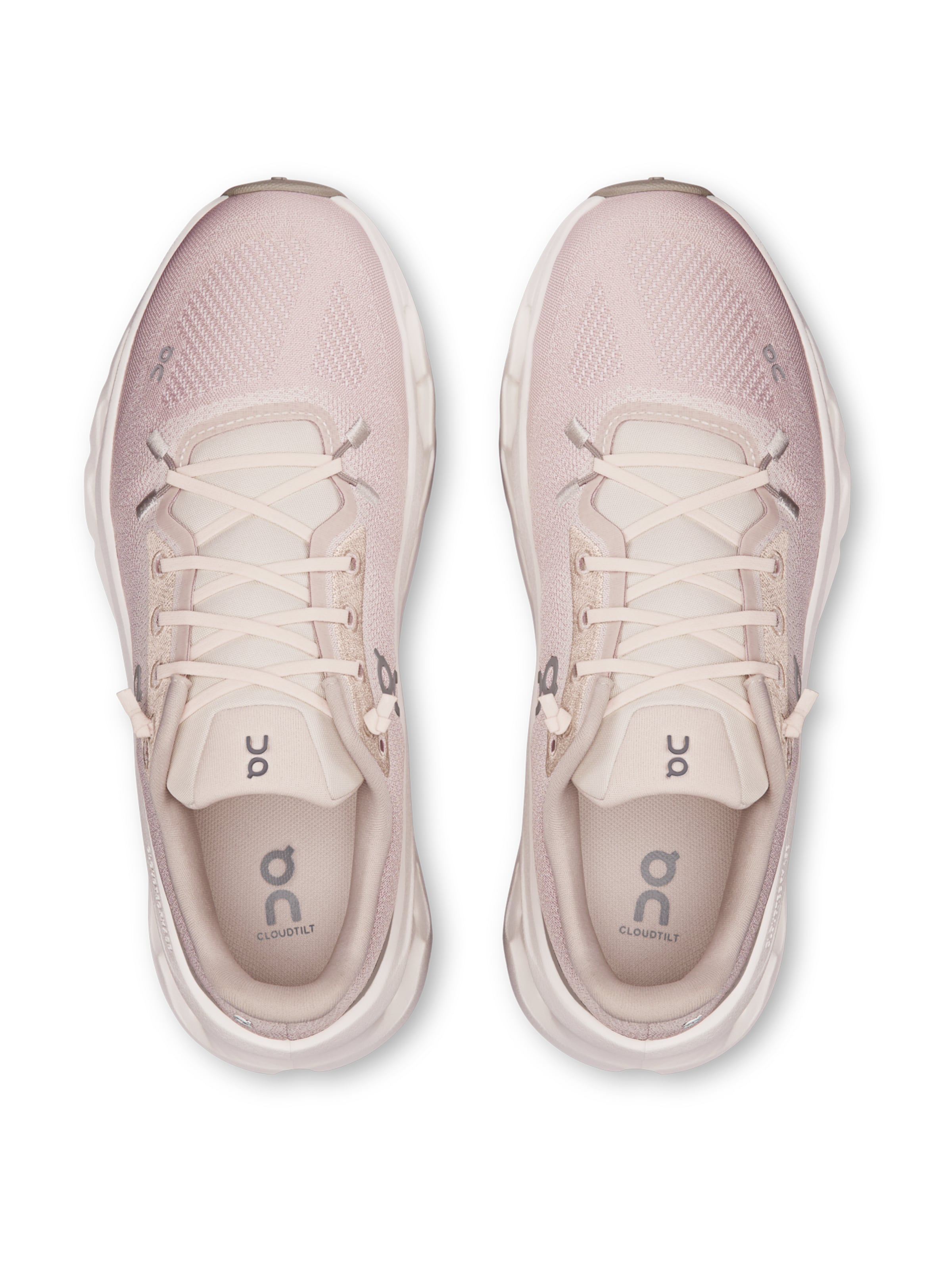 Baskets basses 'Cloudtilt' On en blanc