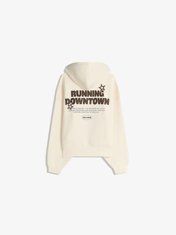 Bershka Sweatshirt in Beige