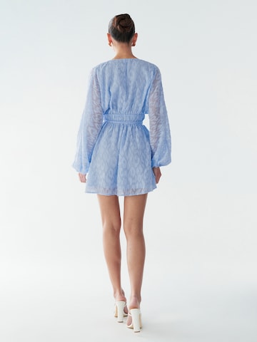 Rochie 'Gracie' de la BWLDR pe albastru: spate
