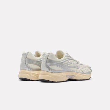 Reebok Sneaker in Weiß
