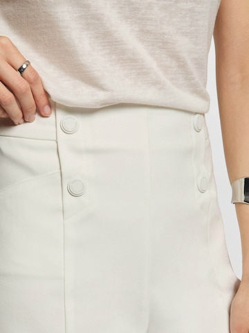 Morgan Štandardný strih Nohavice - Biela