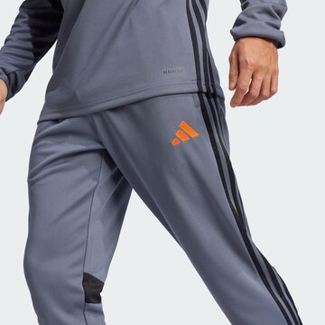 ADIDAS PERFORMANCE Slimfit Sportbroek 'Tiro 25 Essentials' in Grijs