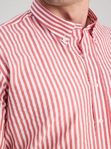 D’S Damat Regular fit Overhemd in Rood: voorkant