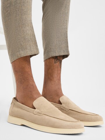 Regular Pantalon à pince ' Chasy ' DRYKORN en beige