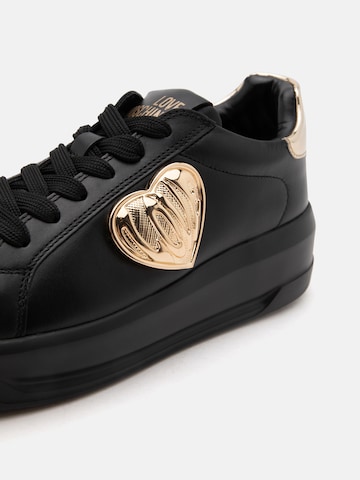 Baskets basses 'ECLIPSE50' Love Moschino en noir