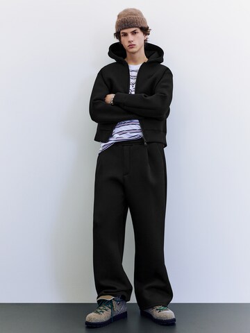 Pull&Bear Baggy Veckad byxa i svart