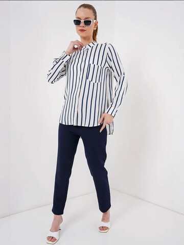 Bigdart Blouse in Blauw