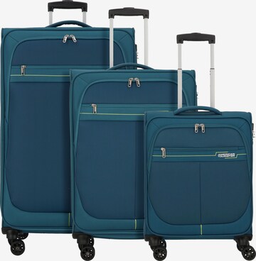 Set di valigie di American Tourister in blu: frontale