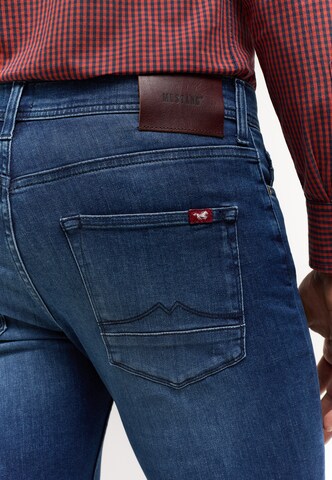 MUSTANG Slimfit Jeans 'Vegas' in Blau