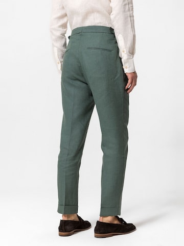 Antioch Regular Trousers in Green