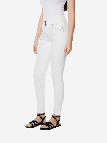 Skinny Jean KOROSHI en blanc