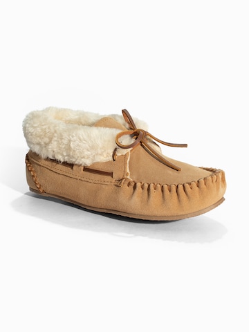 Minnetonka Mockasin 'Chrissy' i brun