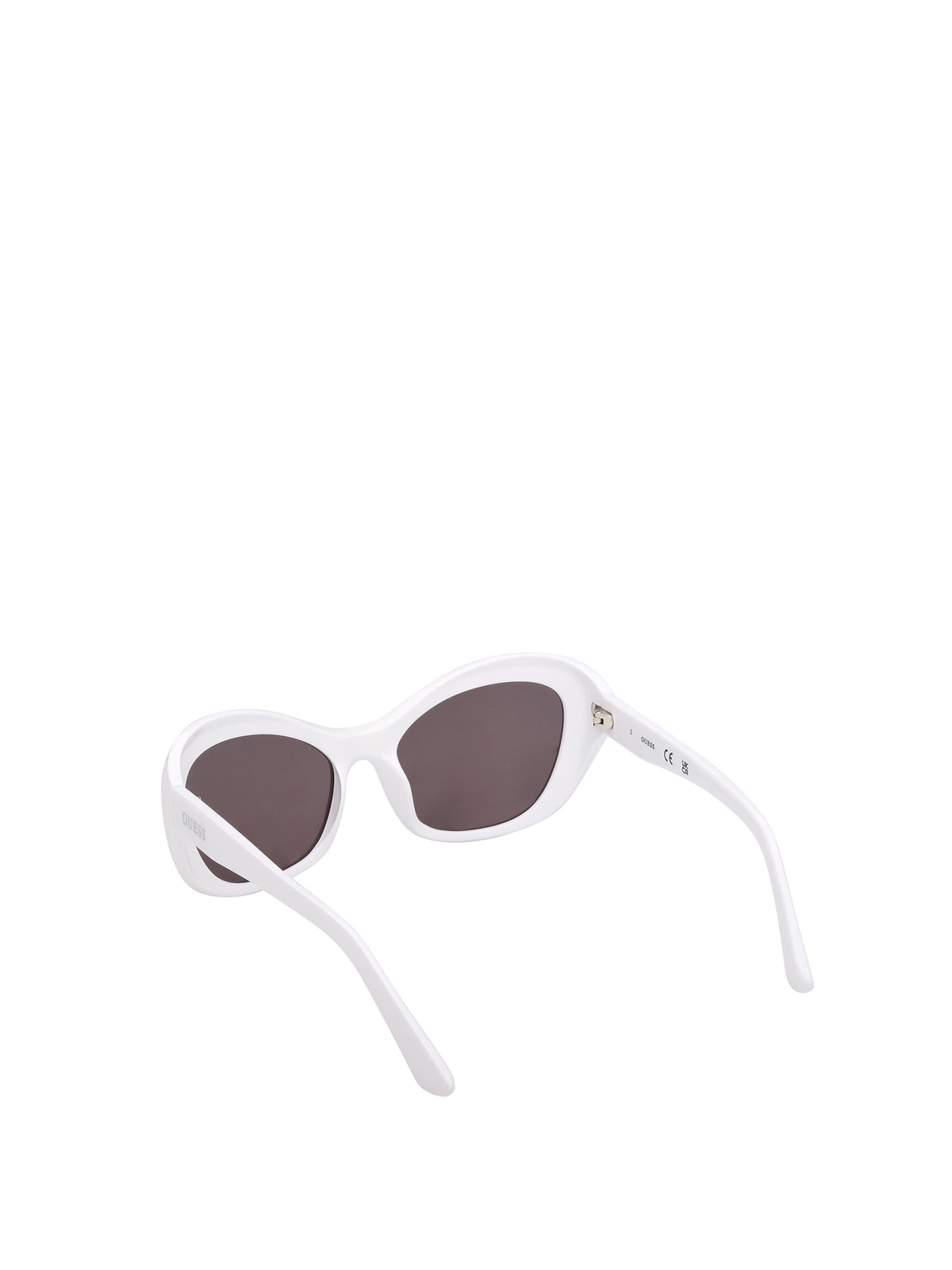 GUESS Sunglasses in White