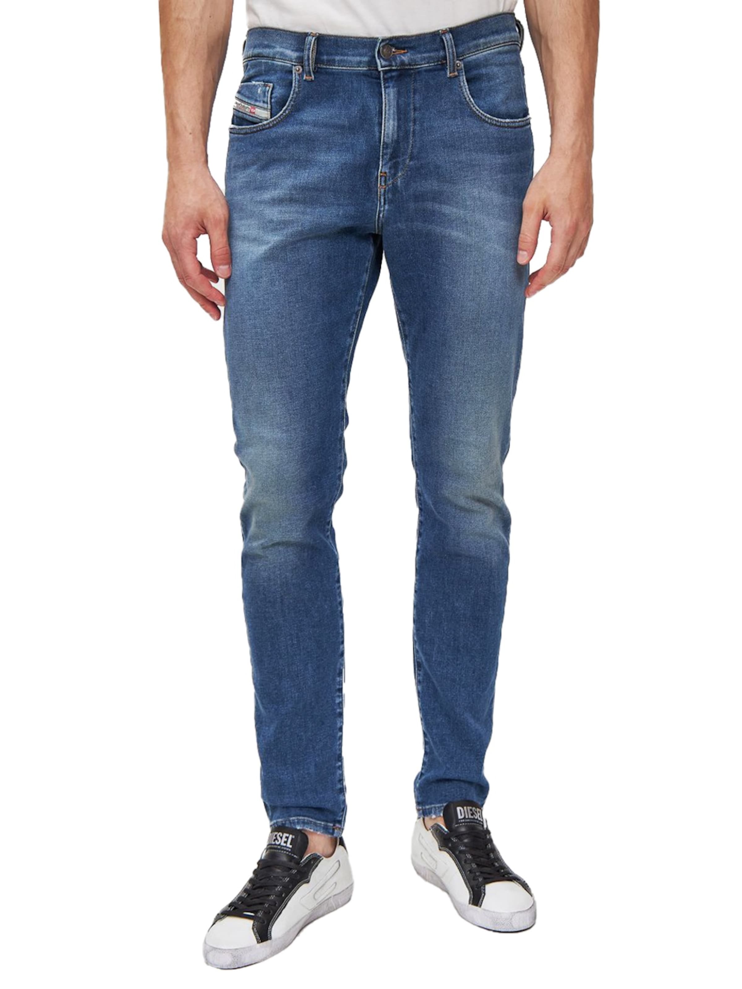 DIESEL Slimfit Jeans 'D-STRUKT SUPERSTRETCH JOGGJEANS'‌‌‌‌‌‌‌‌ in Blau