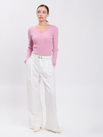 Pullover di Influencer in rosa