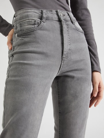 Dorothy Perkins Slimfit Jeans i grå