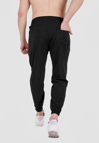 Tom Barron Regular Trousers in Black