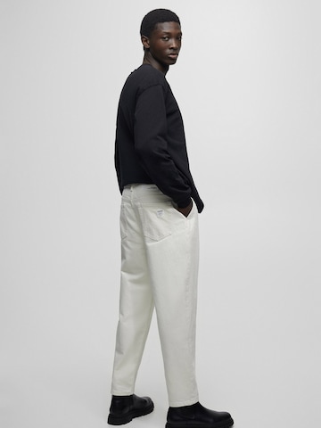 regular Pantaloni di Pull&Bear in bianco