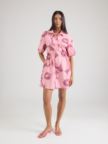 Robe-chemise 'KATKELMA UNIKKO' Marimekko en rose : devant