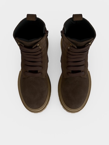 ruda TOMMY HILFIGER Auliniai 'KESSY'