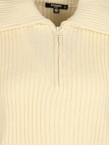 Missguided Petite Sweater in Beige