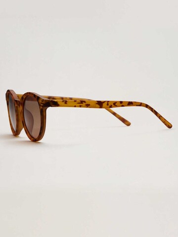BabyMocs Sunglasses in Brown
