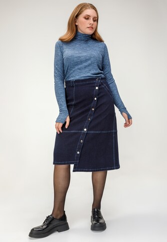 Pull-over HELMIDGE en bleu : devant