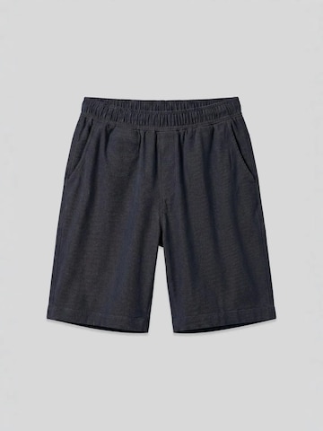 Pantalon chino Tommy Life en gris : devant