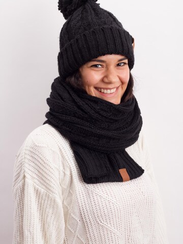 Manufaktur13 Mütze 'Rough Knit' in Schwarz