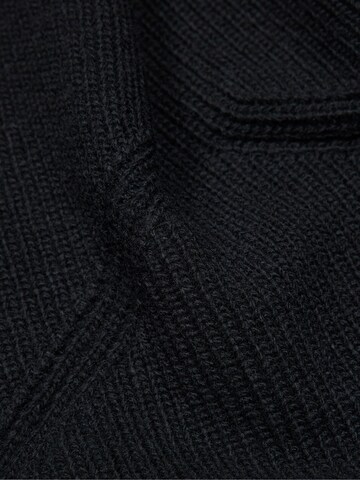FALKE Scarf in Black