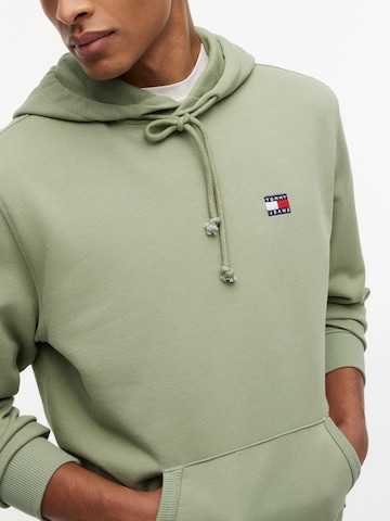 Tommy Jeans Свитшот в Зеленый