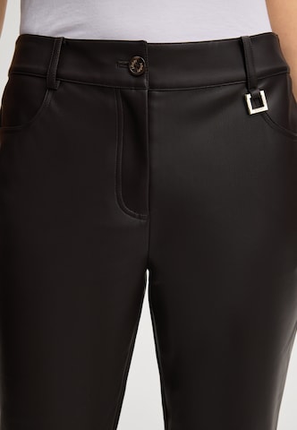 évasé Pantalon 'Pamela' JOOP! en marron